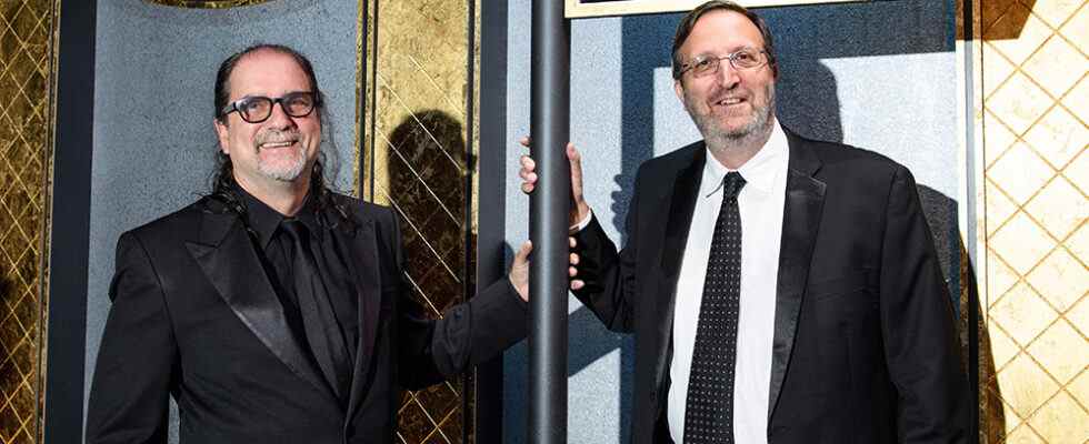 L'Académie nomme Glenn Weiss et Ricky Kirshner producteurs de la 95e cérémonie des Oscars, prévoit d'explorer les options de diffusion en continu et de « revigorer » la cérémonie les plus populaires doivent être lus