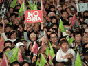 La première femme présidente de Taïwan, Tsai Ing-wen, est farouchement anti-Chine et manifestement populaire sur l'île étant donné qu'elle a été réélue de manière écrasante l'année dernière.