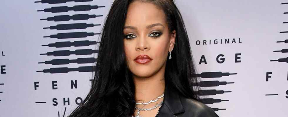 Rihanna confirmée pour le spectacle de la mi-temps du Super Bowl Les plus populaires doivent être lus