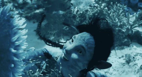 Sigourney Weaver taquine son rôle "Dingo" dans Avatar : La voie de l'eau