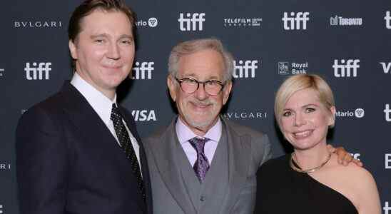"The Fabelmans" de Steven Spielberg remporte une longue standing ovation au TIFF, le réalisateur insiste sur le fait qu'il ne prend pas sa retraite