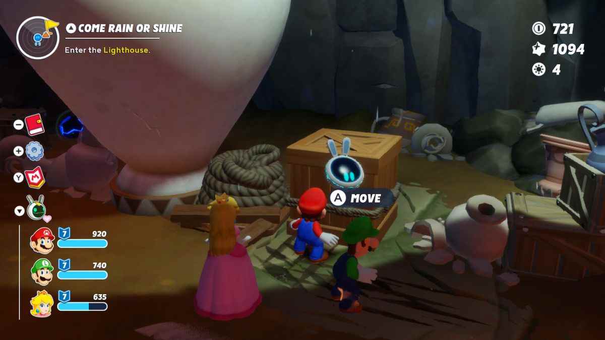 Mario, Luigi et Peach déplacent une caisse à côté d'une urne géante dans Mario + Rabbids Sparks of Hope