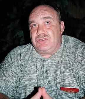 CORROMPU?  OMS?  NOUS?  Le chef présumé de la mafia russe, Semyon Mogilevich, qui fait actuellement l'objet d'une enquête du FBI et d'Interpol.  C'est s'il est vivant.