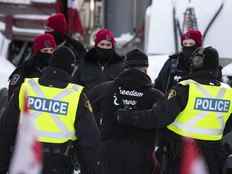 Un agent de la Police provinciale de l'Ontario affirme que la Loi sur les mesures d'urgence n'était pas nécessaire pour mettre fin à la manifestation du 