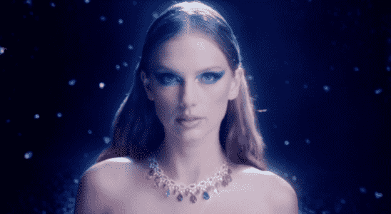 Taylor Swift joue une Cendrillon entièrement "parée de bijoux" échappant à Laura Dern et Haim dans le nouveau clip vidéo Le plus populaire doit être lu Inscrivez-vous aux newsletters Variété Plus de nos marques