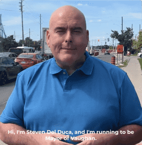 Cela ne fait que deux mois que l'ancien chef libéral de l'Ontario, Steven Del Duca, a supervisé l'une des défaites électorales les plus humiliantes de l'histoire du parti tout en échouant à remporter son propre siège.  Ainsi, comme indiqué par la vidéo Web ci-dessus, il a maintenant décidé de se présenter à la place à la mairie de Vaughan.