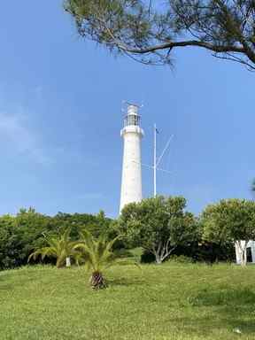 Le phare de Gibbs Hill a ouvert ses portes en 1846 sur une colline de 75 mètres de haut.  CYNTHIA MCLEOD/SOLEIL DE TORONTO