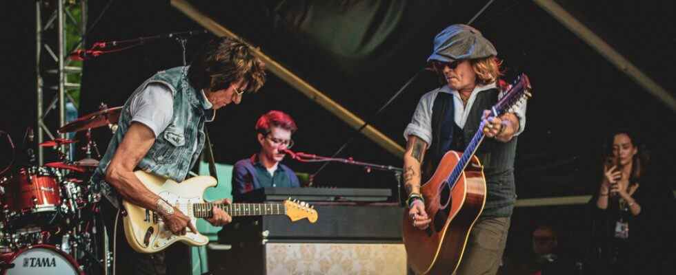 La tournée Johnny Depp-Jeff Beck présente les guitares héroïques et les cris "Je t'aime, Johnny" les plus populaires doivent être lus Inscrivez-vous aux newsletters Variety Plus de nos marques