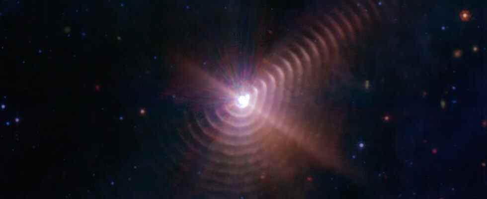 Le télescope spatial James Webb de la NASA capture les empreintes digitales d'une valse stellaire