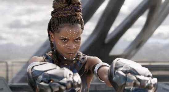 Letitia Wright parle de l'arc de Shuri de Black Panther à Black Panther: Wakanda Forever