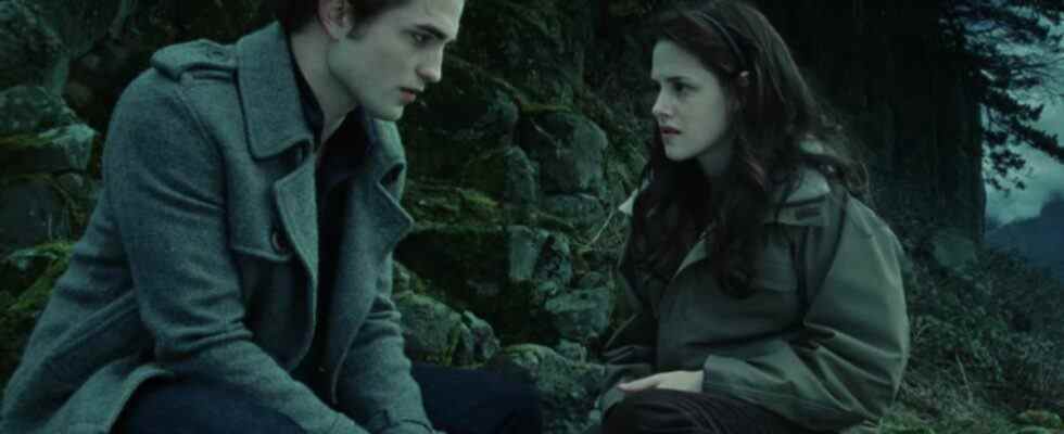 Robert Pattinson and Kristen Stewart as Edward and Bella in Twilight
