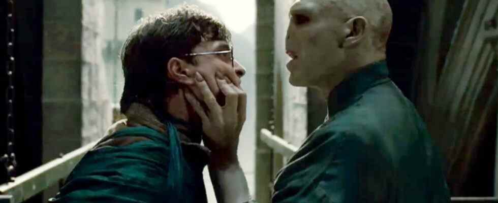 Ralph Fiennes, star de "Harry Potter", défend JK Rowling : "Les abus verbaux dirigés contre elle sont dégoûtants"
