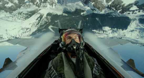 Tom Cruise flying upside down in Top Gun Maverick