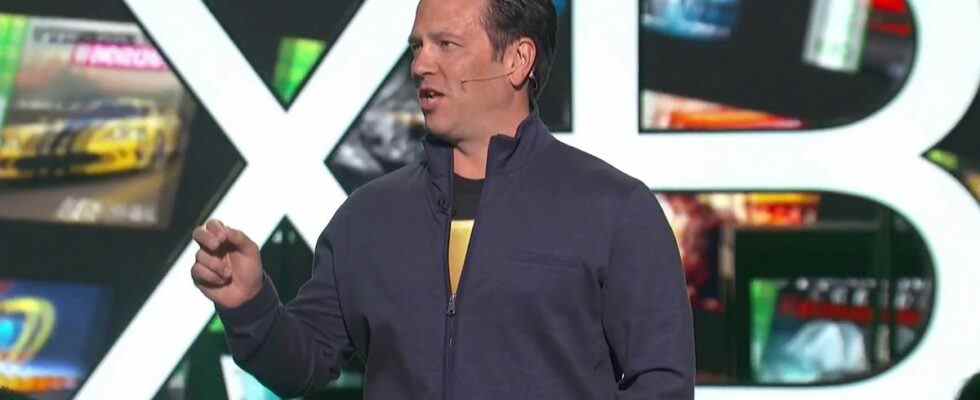Xbox devra peut-être augmenter ses prix, dit Phil Spencer, mais pas avant les vacances