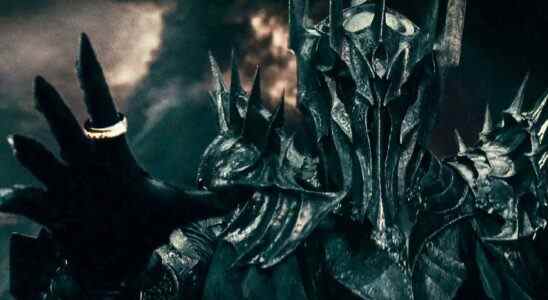 Les anneaux de pouvoir donnent à Sauron chair, profondeur et âme
