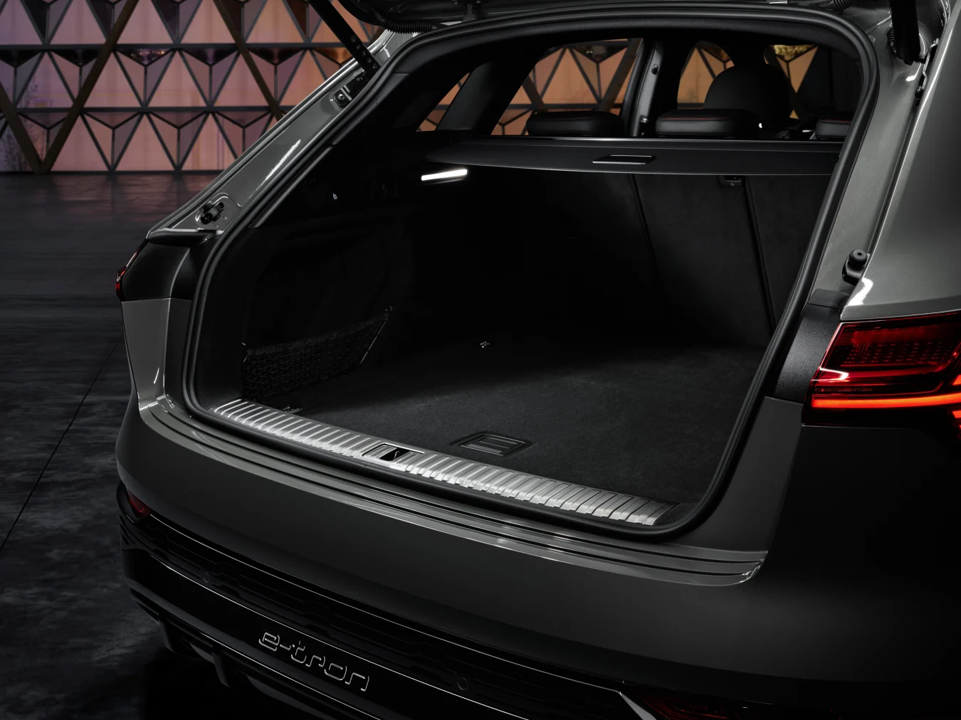 Audi Q8 e-tron quattro et la technologie derrière