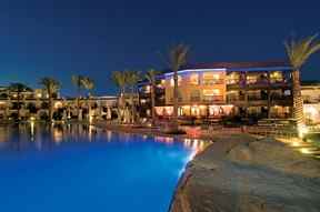 Le Royal Savoy à Sharm El Sheikh se décrit comme un club haut de gamme comme une expérience.  savoygroup-sharm.com