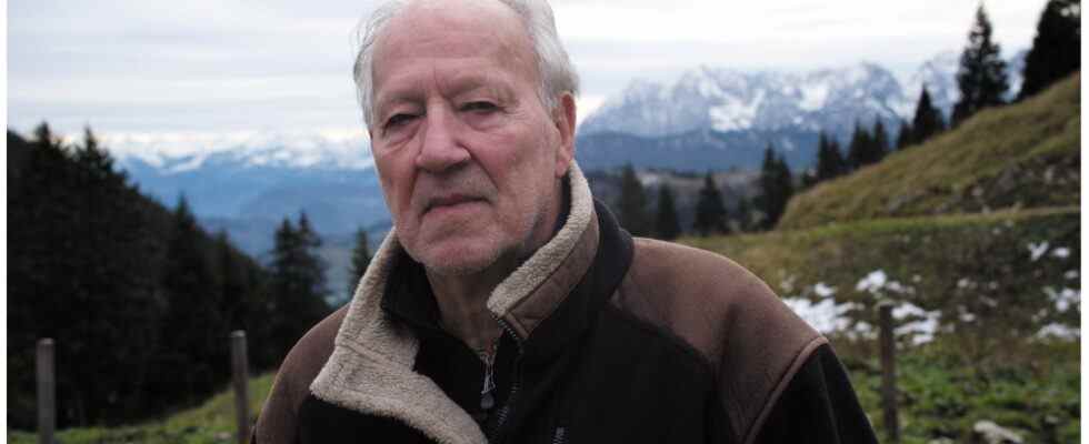 Le réalisateur de "Radical Dreamer" explique comment il a persuadé Werner Herzog de faire l'objet de son documentaire le plus populaire à lire absolument