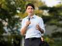 Justin Trudeau, chef libéral du Canada, visite la circonscription de Malpeque à Cornwall, Î.-P.-É., le dimanche 22 août 2021.