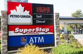 Les prix de l'essence à 192,9 à une station Petro-Canada à Surrey, en Colombie-Britannique ce mois-ci.