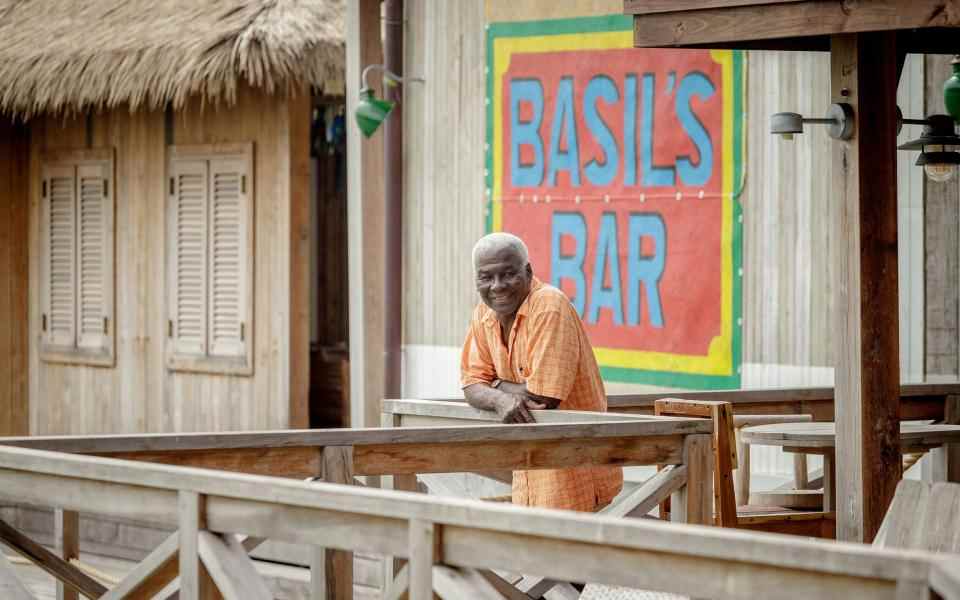 basilics bar mustique soirées voyage de luxe caraïbes - Alex Amengual