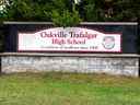 Oakville Trafalgar High School à Oakville, en Ontario. 