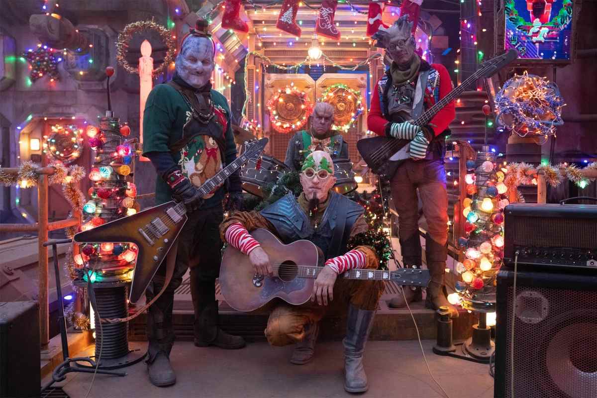 Bilan : Avec James Gunn canalisant Star Wars et des tarifs à petit budget, The Guardians of the Galaxy Holiday Special est un peu bon marché et merdique mais amusant.