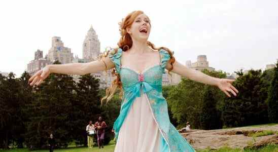 Amy Adams singing as Giselle in Enchanted