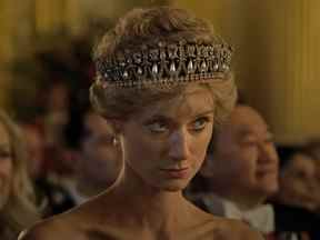 Elizabeth Debicki joue la princesse Diana dans la dernière saison de The Crown de Netflix.