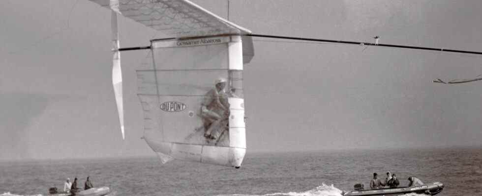 L'histoire du premier vol à propulsion humaine à travers la Manche sera racontée dans Red Bull, Altitude Documentary 'The Flight of Bryan' (EXCLUSIF) Le plus populaire doit être lu Inscrivez-vous aux newsletters Variety Plus de nos marques