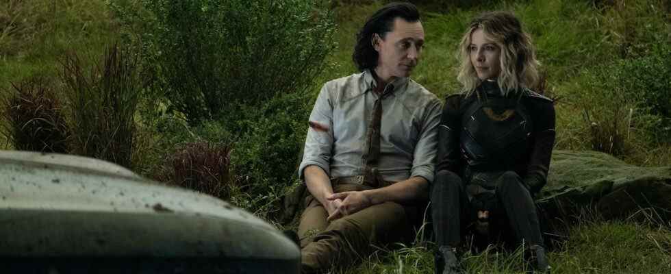 Tom Hiddleson as Loki and Sofia Di Martino as Sylvie in Marvel's Loki