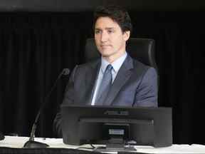 Le premier ministre Justin Trudeau comparaît comme témoin à la Commission d'urgence de l'ordre public à Ottawa, le vendredi 25 novembre 2022.