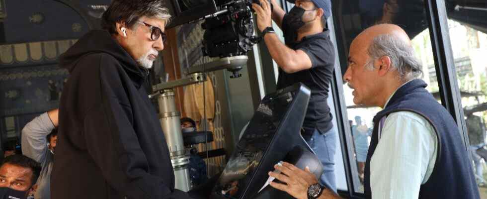 Sooraj Barjatya sur le travail avec Amitabh Bachchan dans "Uunchai", le projet Salman Khan : "C'était comme un désir de mon âme" Les plus populaires doivent être lus