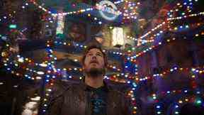 Chris Pratt dans le rôle de Peter Quill/Star-Lord dans le spécial vacances Les Gardiens de la Galaxie de Marvel Studios.