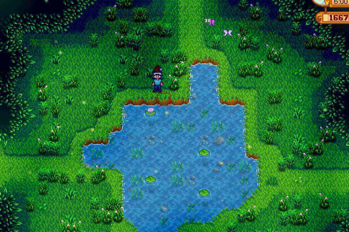 Une capture d'écran de Stardew Valley modifiée avec Deepwoods.  Le joueur se tient devant un étang, dans un espace vert verdoyant.