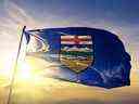 La nouvelle loi sur la souveraineté de l'Alberta dans un Canada uni de la première ministre Danielle Smith est constitutionnelle en ce sens qu'un gouvernement provincial n'est pas tenu de coopérer à l'administration des lois ou des programmes fédéraux, écrivent les experts juridiques Jesse Hartery et Geoffrey Sigalet.