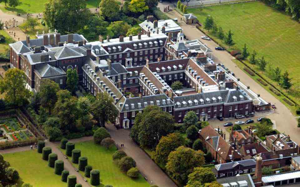Une vue aérienne du palais de Kensington, Londres – Andrew Parsons/PA Wire