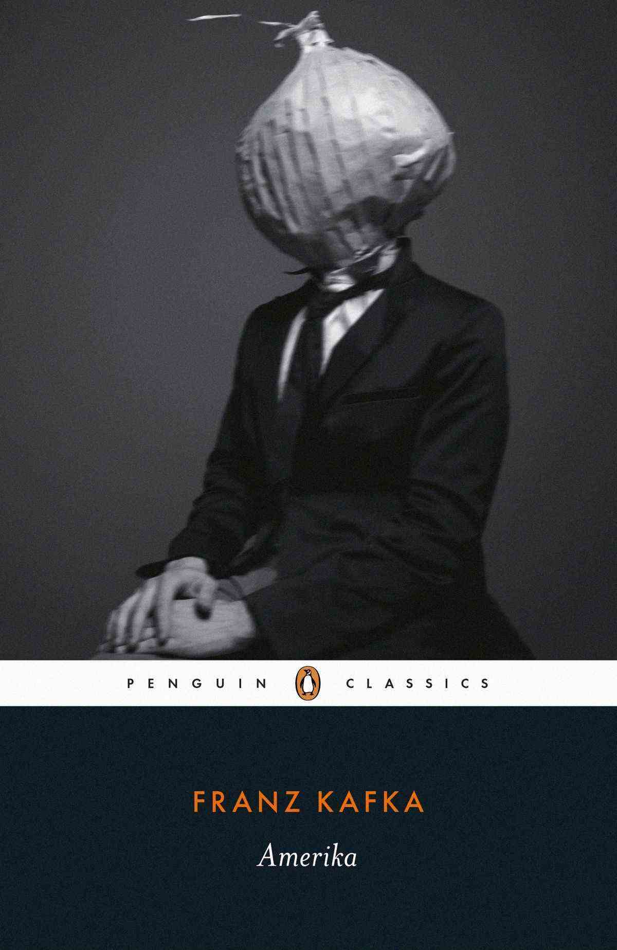 Couverture Amerika de Franz Kafka avec un homme à tête d'oignon