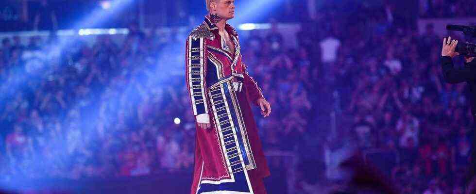 Cody Rhodes fait sa première apparition à WWE Raw depuis sa blessure