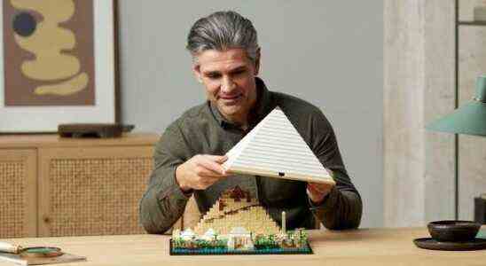 L'incroyable réplique de la grande pyramide de Gizeh de LEGO est en vente maintenant