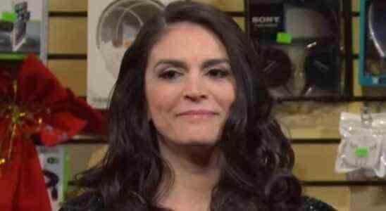 cecily strong on her final snl sketch.