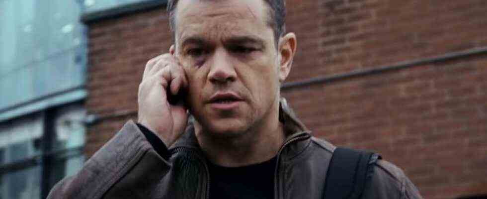 Matt Damon in trailer for The Bourne Identity