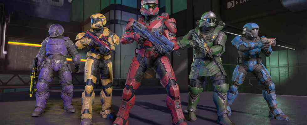 La mise à jour de décembre de Halo Infinite ajoute une carte The Pit réinventée, un navigateur de jeu personnalisé, etc.