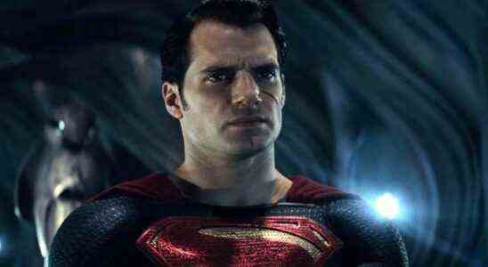 Superman d'Henry Cavill coupé du flash - Rapport