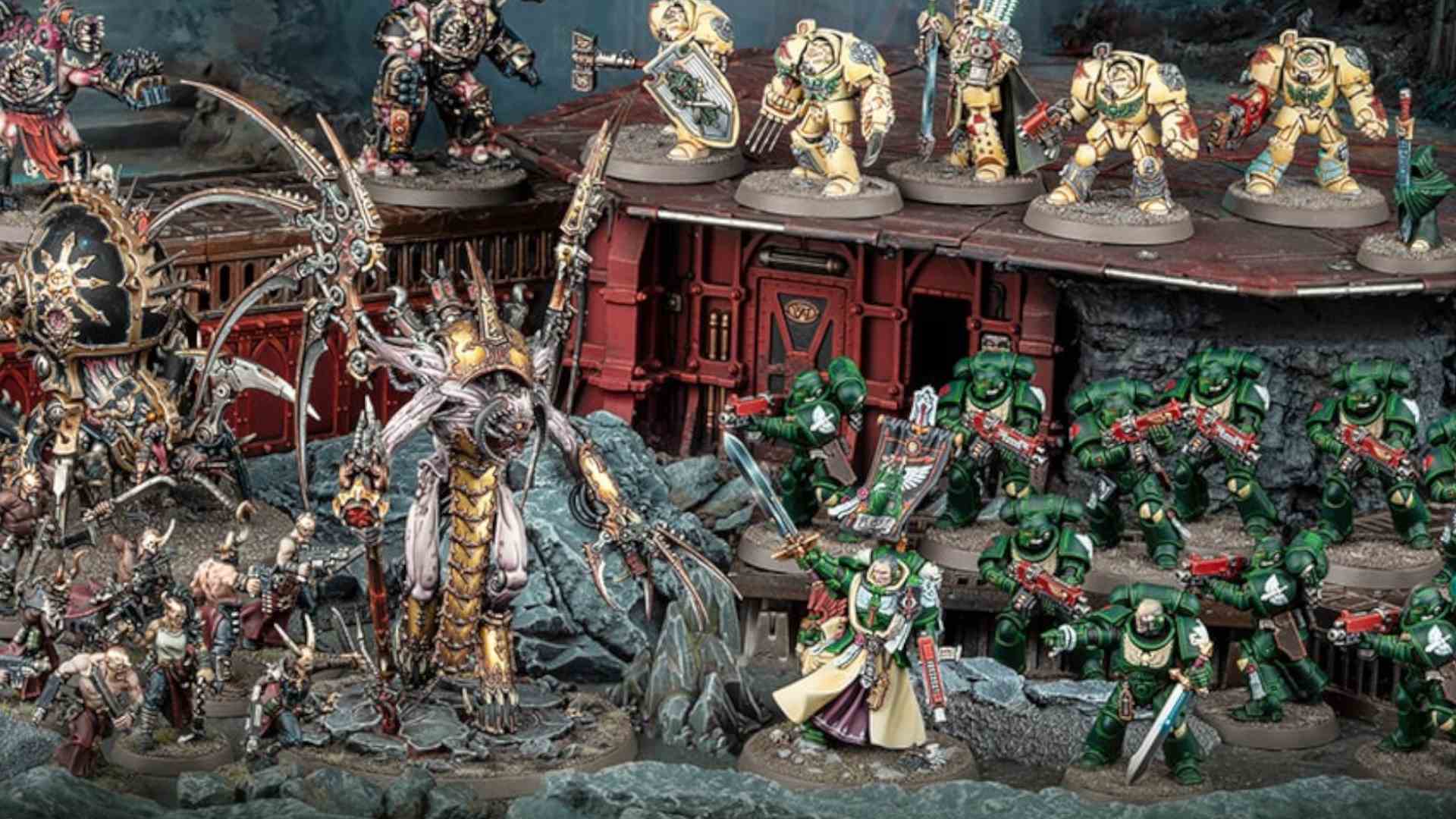 Warhammer 40,000: Les armées du coffret Wrath of the Soul Forge King se battent