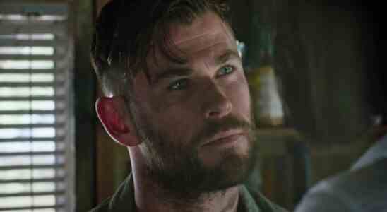 Chris Hemsworth in Extraction
