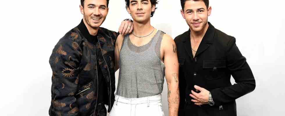 Jonas Brothers taquine le nouvel album inspiré des Bee Gees le plus populaire doit être lu Inscrivez-vous aux newsletters Variety Plus de nos marques