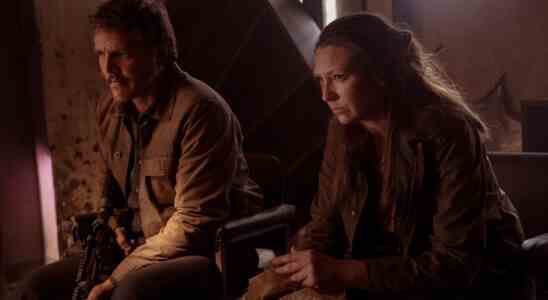 Pedro Pascal as Joel Miller and Anna Torv as Tess Servopoulos in HBO's The Last of Us