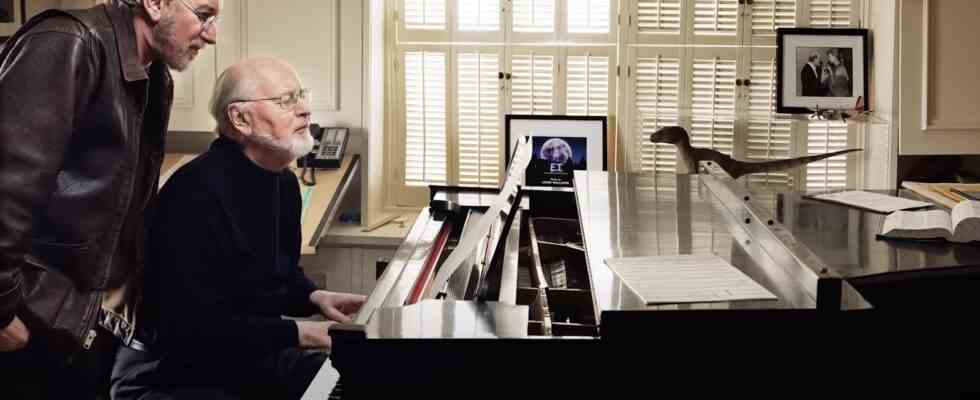 Le compositeur légendaire John Williams recevra un documentaire du producteur Steven Spielberg