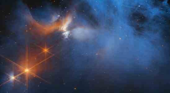 Le télescope spatial James Webb de la NASA révèle le nuage de glace interstellaire le plus froid jamais découvert